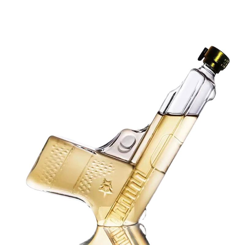 Gun Shaped Glass Decanter, Unique Pistol Design Liquor Bottle for Whiskey Brandy Vodka Home Bar Decor Gift